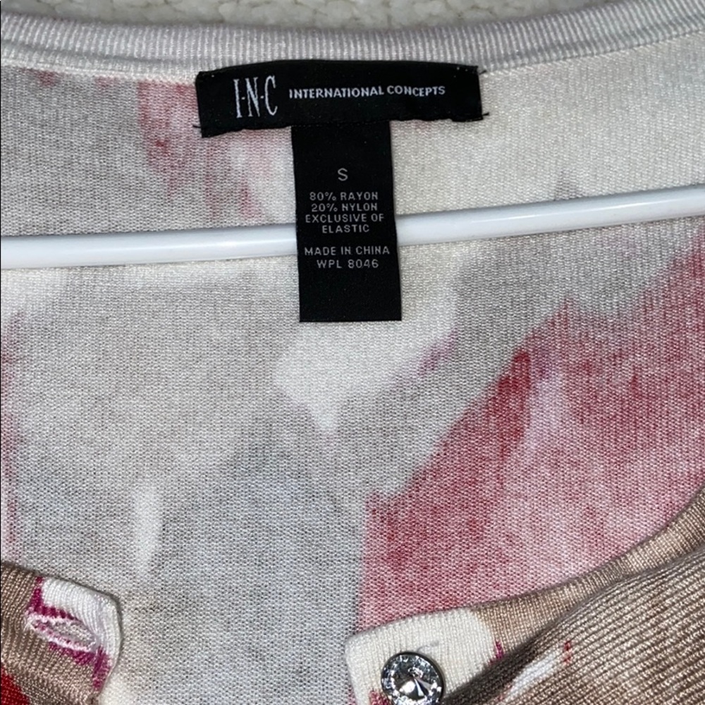 Button Down Sweaters - Picture 4 of 4